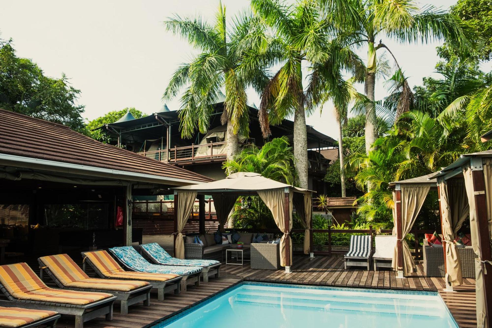 Urban Glamping Tranquil International Backpacking Village เซนต์ลูเซีย ภายนอก รูปภาพ