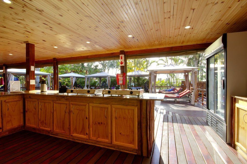 Urban Glamping Tranquil International Backpacking Village เซนต์ลูเซีย ภายนอก รูปภาพ